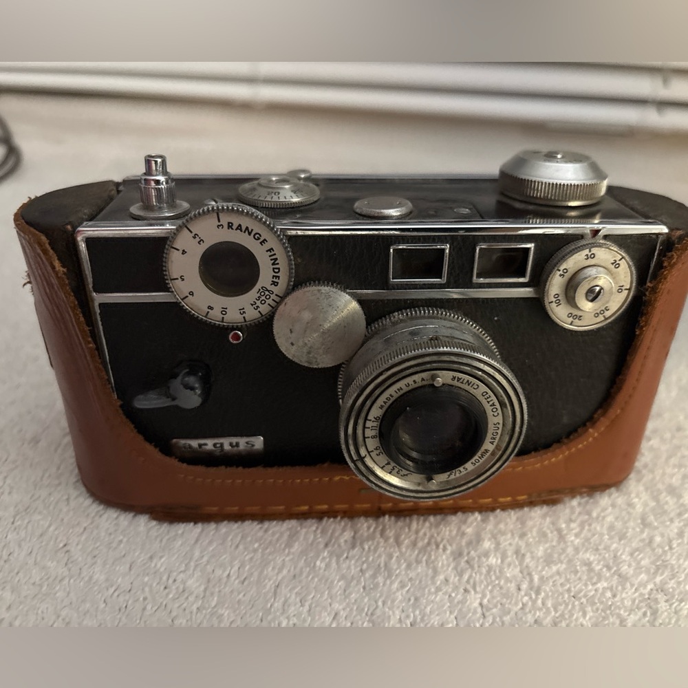 Vintage Argus C3 “The Brick” 35 mm Rangefinder Camera  – Made in USA